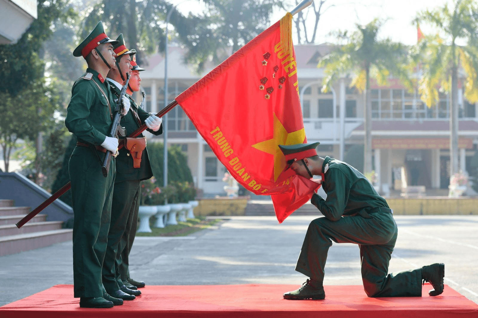 Sắt son lòng trung thành - phẩm chất hàng đầu trong nhân cách Bộ đội Cụ Hồ