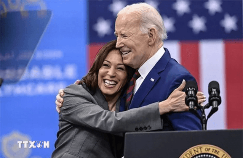 Bầu cử Mỹ 2024: Lãnh đạo đảng Dân chủ ở các bang ủng hộ bà Kamala Harris ra tranh cử