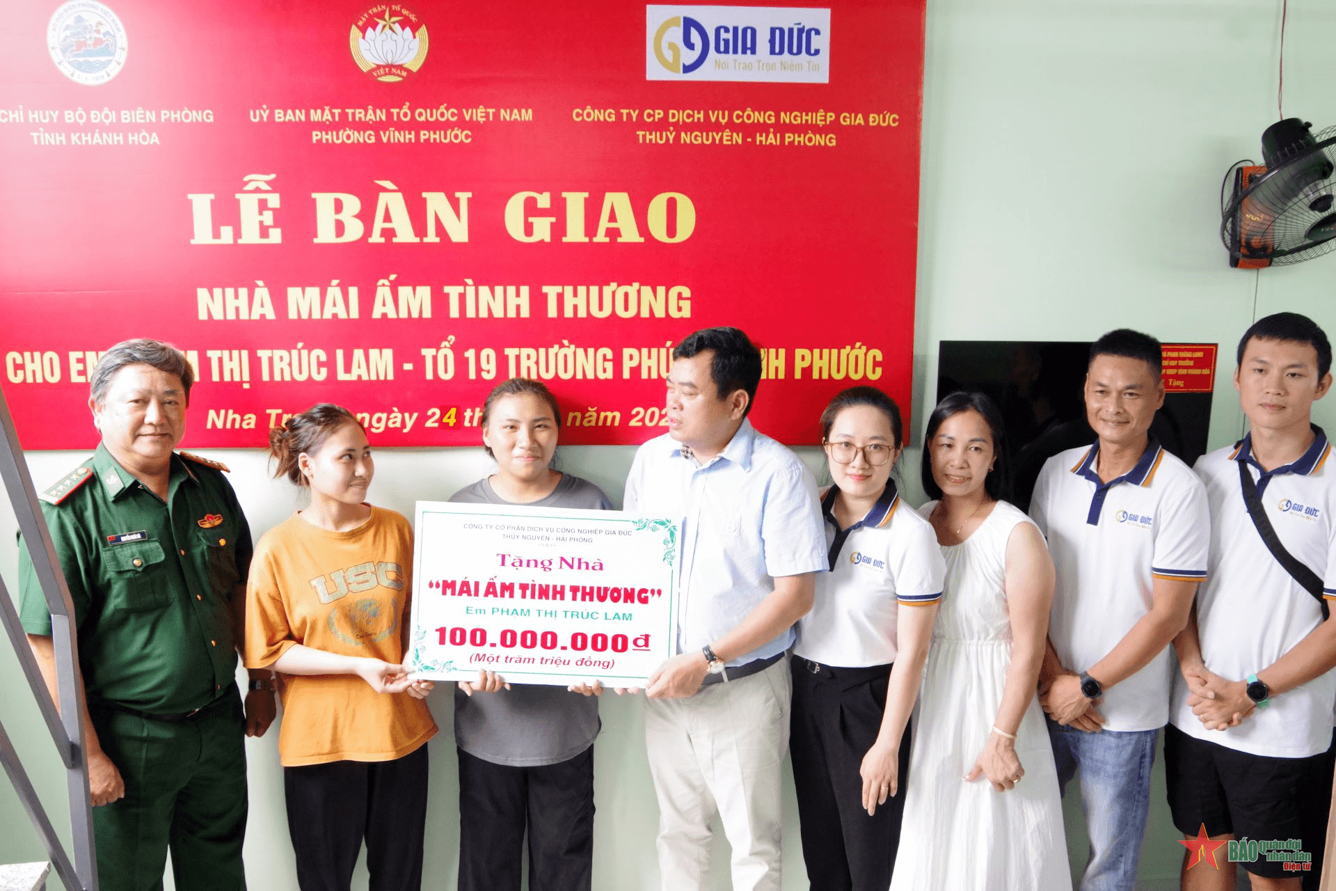 Bộ đội Biên phòng tỉnh Khánh Hòa phối hợp trao nhà “Mái ấm tình thương”