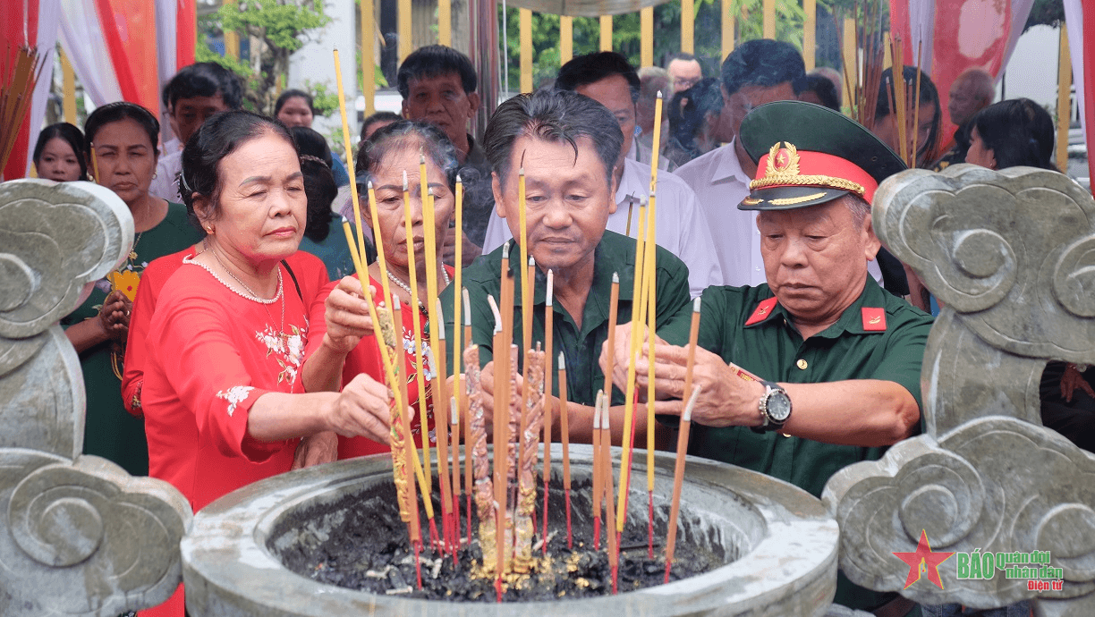 Cần Thơ: Lễ giỗ tập thể tri ân các Anh hùng liệt sĩ