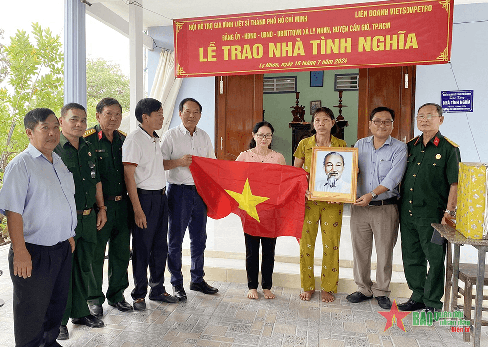 Cầu nối tri ân
