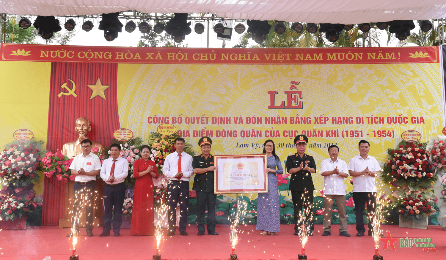 Đón nhận Bằng di tích lịch sử cấp Quốc gia “Địa điểm đóng quân của Cục Quân khí giai đoạn 1951-1954”