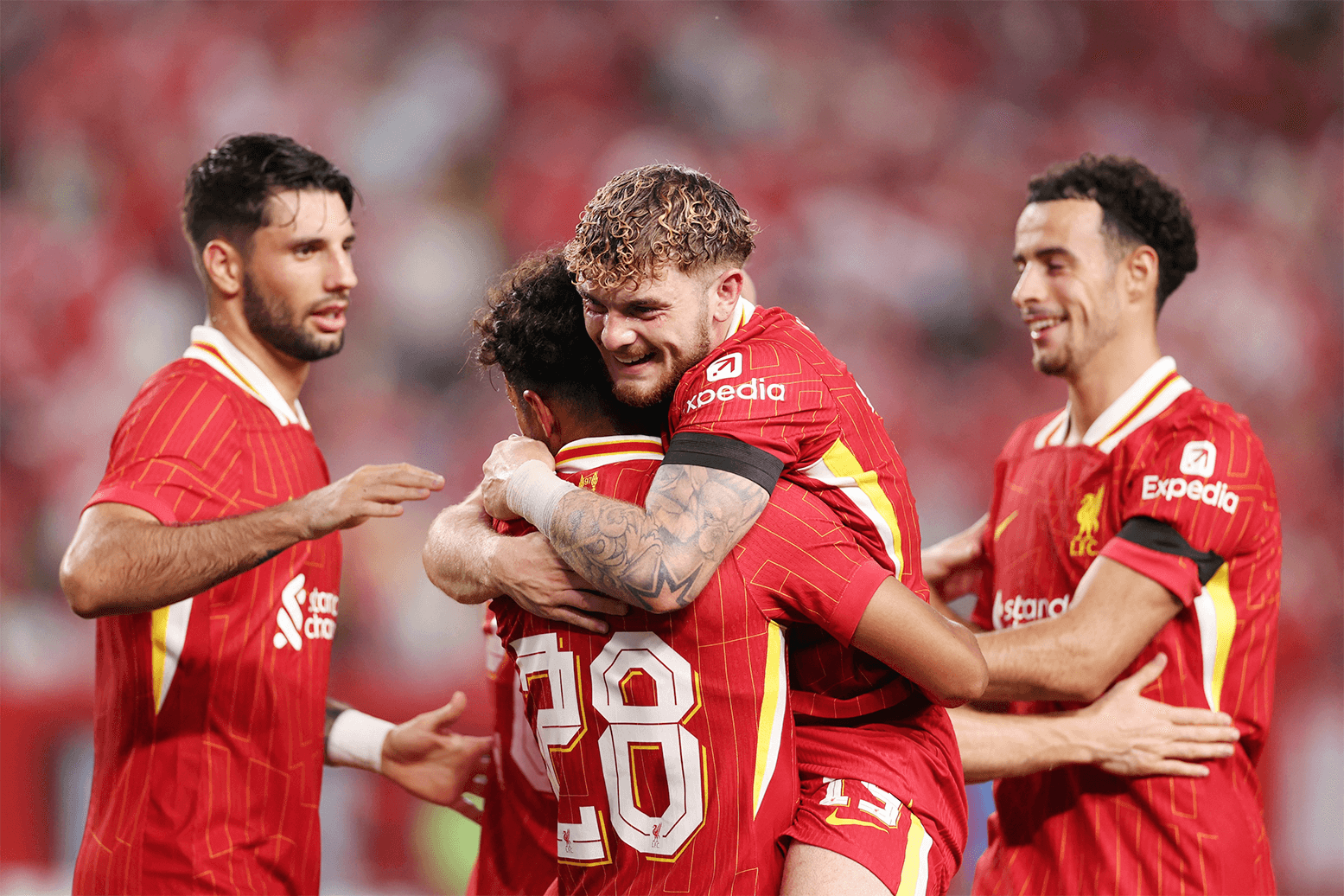Kết quả giao hữu: Liverpool thắng sát nút Arsenal