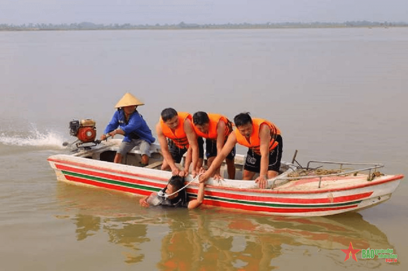 Huyện Hưng Nguyên (Nghệ An): Chuẩn bị chu đáo để hạn chế thiệt hại mùa bão lũ