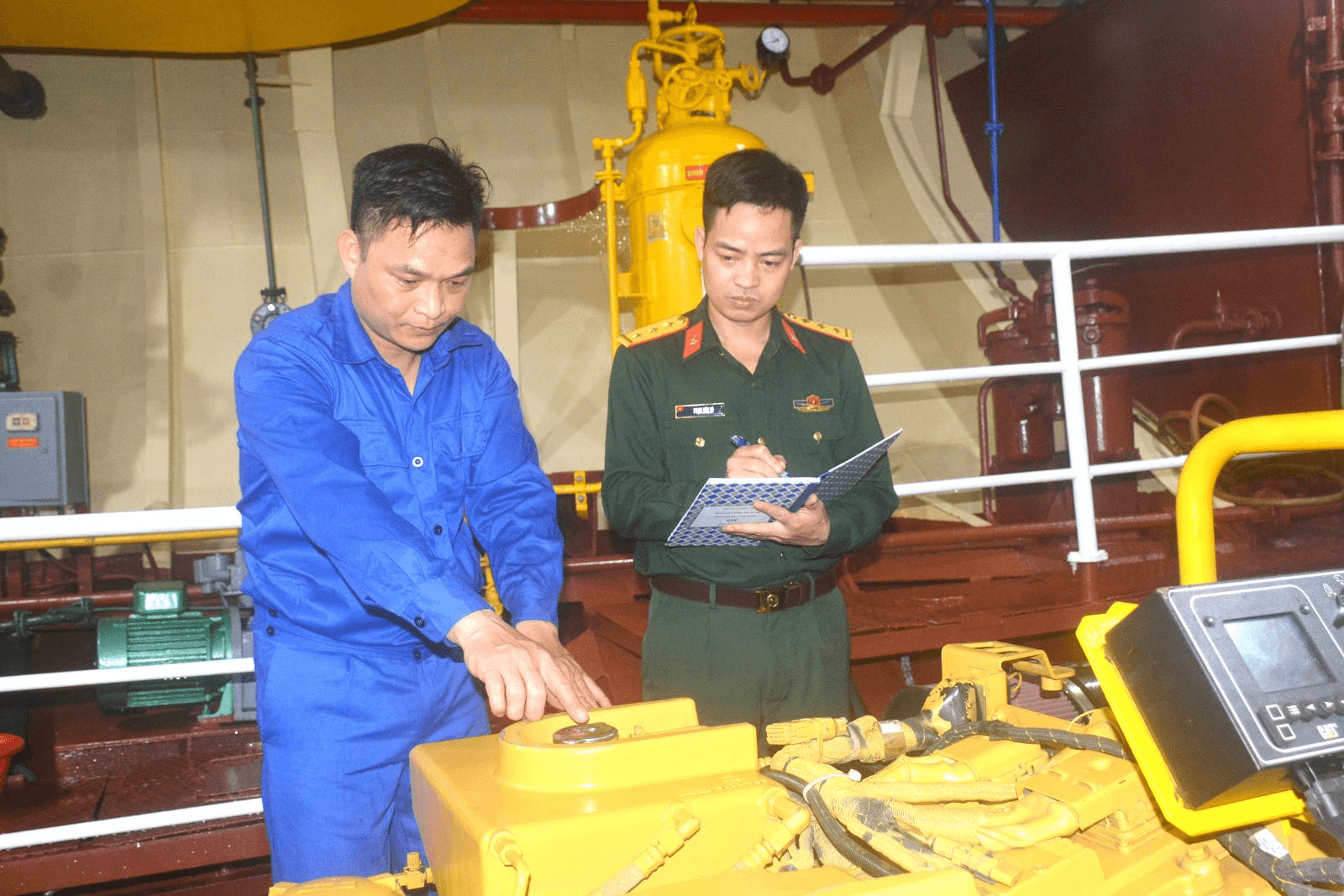 Nhiệt huyết, sáng tạo nơi đầu sóng ngọn gió