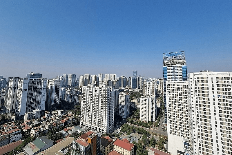 Việc chuyển nhượng hợp đồng mua bán, thuê mua nhà ở, công trình xây dựng phải bảo đảm những điều kiện gì?
