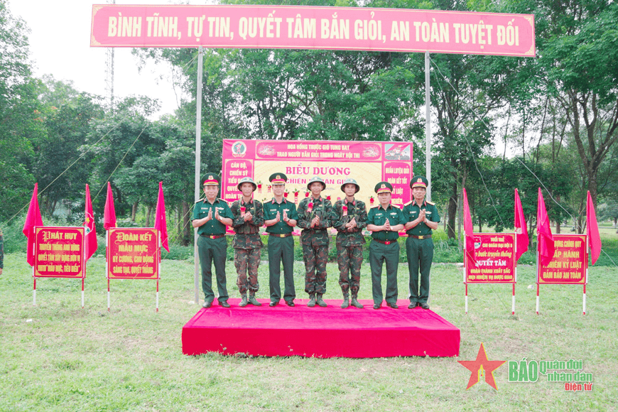 Kinh nghiệm đẩy Phong trào Thi đua Quyết thắng phát triển ở Sư đoàn 390, Quân đoàn 12