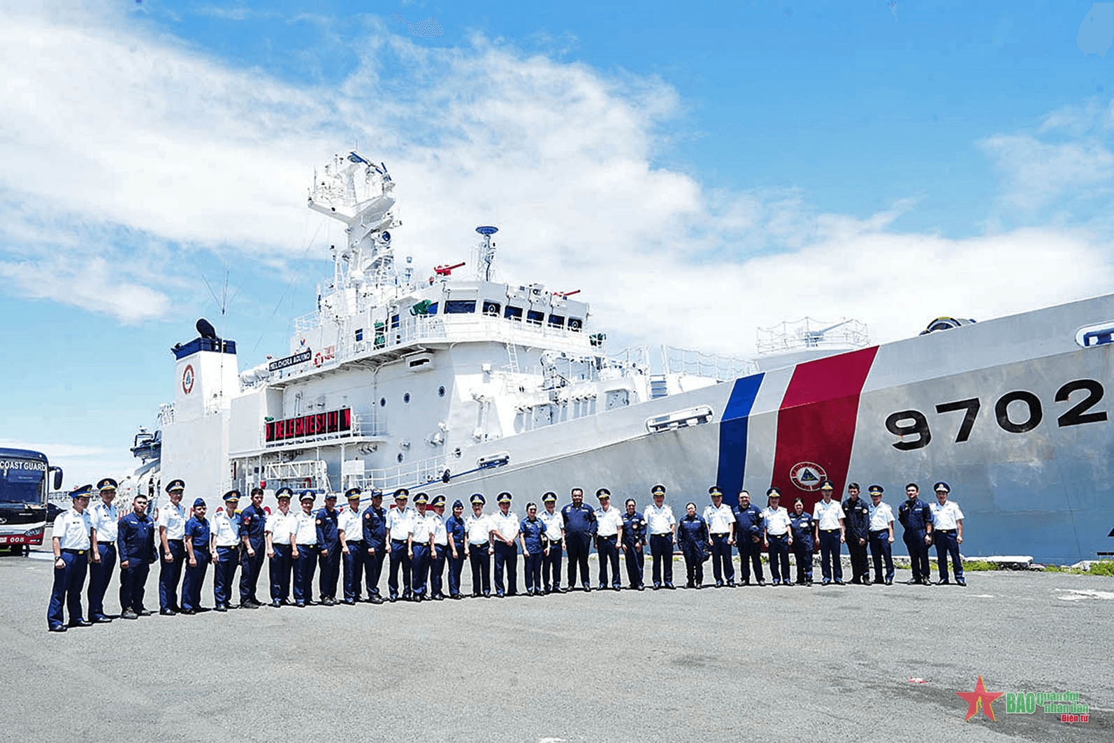 Thống nhất phương án luyện tập cứu nạn với Lực lượng Bảo vệ bờ biển Philippines