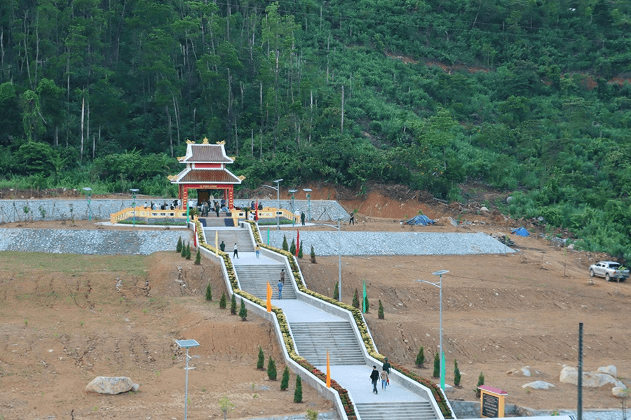 Nhân dân đang cần thì bất luận có hy sinh cũng phải đến