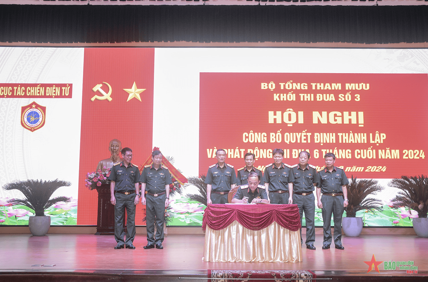 Công bố quyết định thành lập Khối thi đua số 3 Bộ Tổng Tham mưu