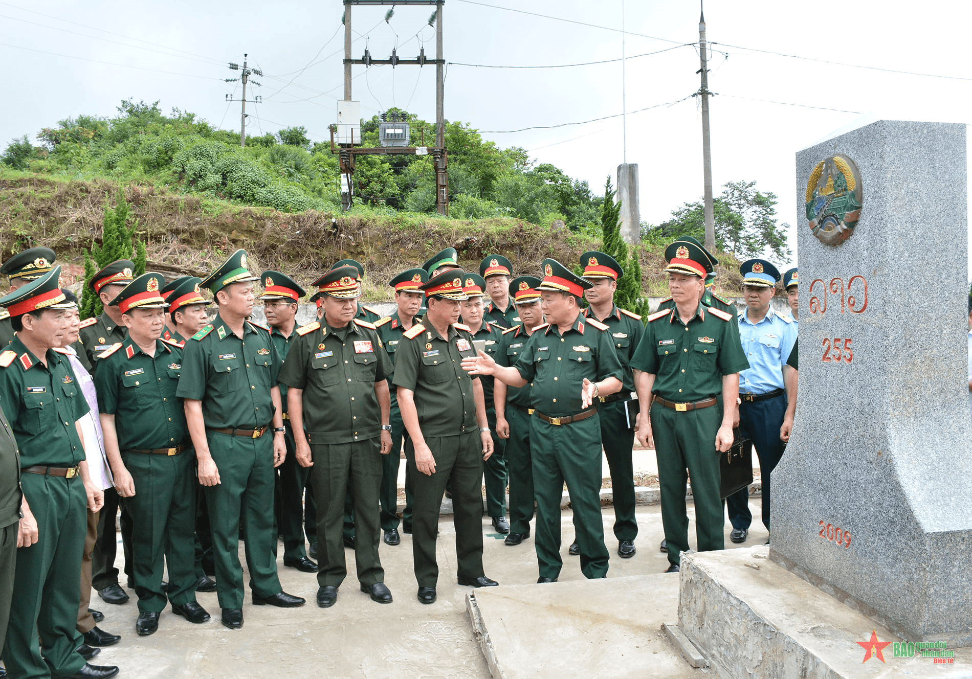 Khảo sát, kiểm tra công tác chuẩn bị tổ chức Giao lưu hữu nghị quốc phòng biên giới Việt Nam-Lào lần thứ 2