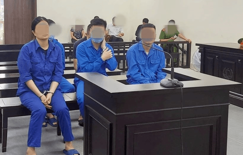 Xét xử đường dây buôn lậu ngà voi, sừng tê giác