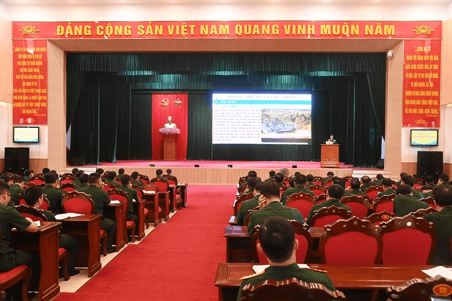 Bộ Chỉ huy Quân sự tỉnh Quảng Ninh tổ chức tập huấn tham mưu tác chiến năm 2024