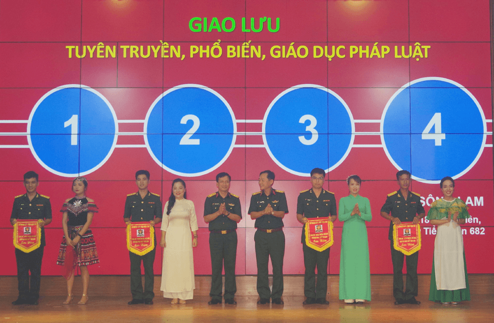 Lữ đoàn 971 nâng cao hiệu quả tuyên truyền, phổ biến, giáo dục pháp luật