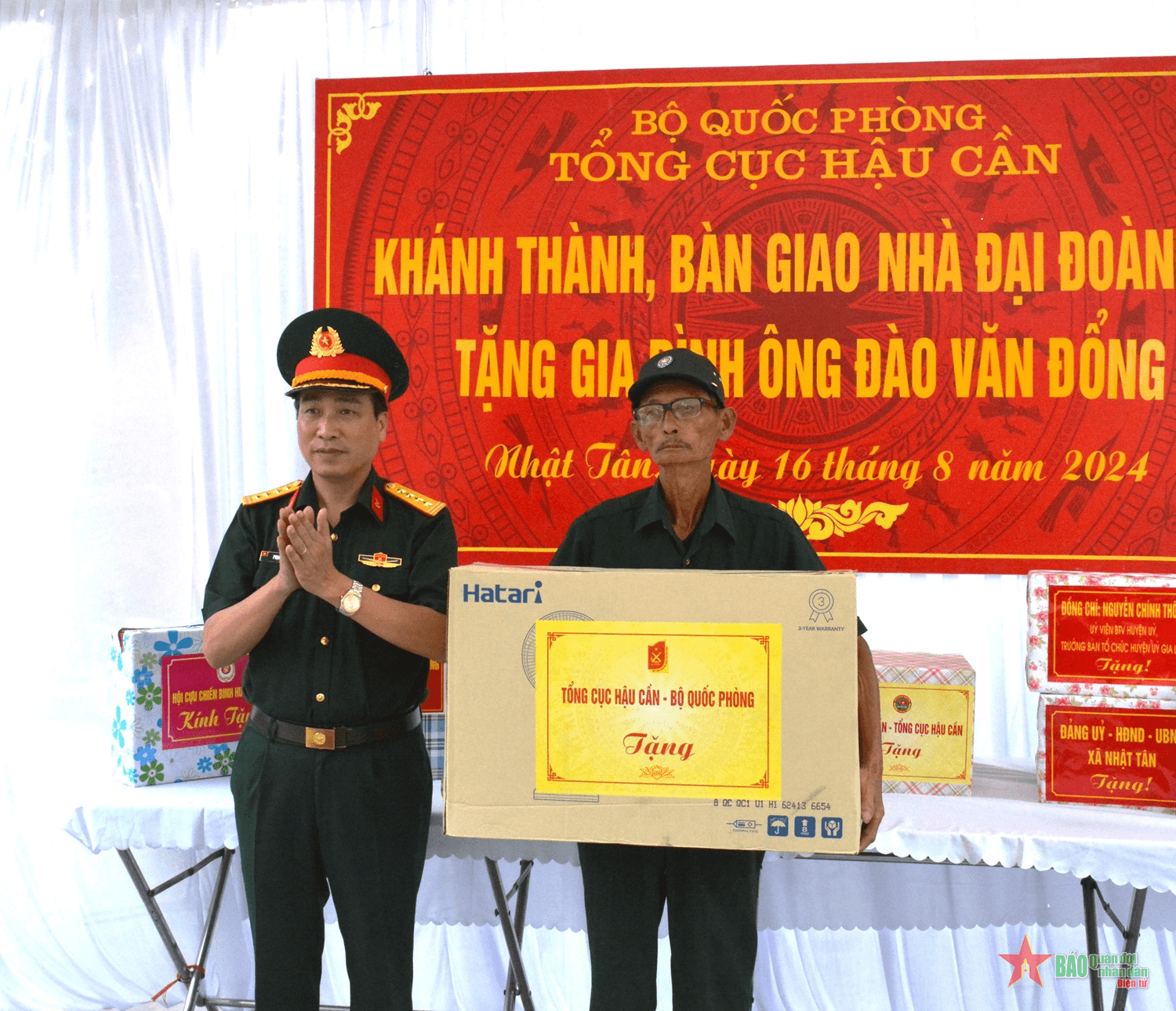 Tổng cục Hậu cần khánh thành, bàn giao “Nhà Đại đoàn kết”
