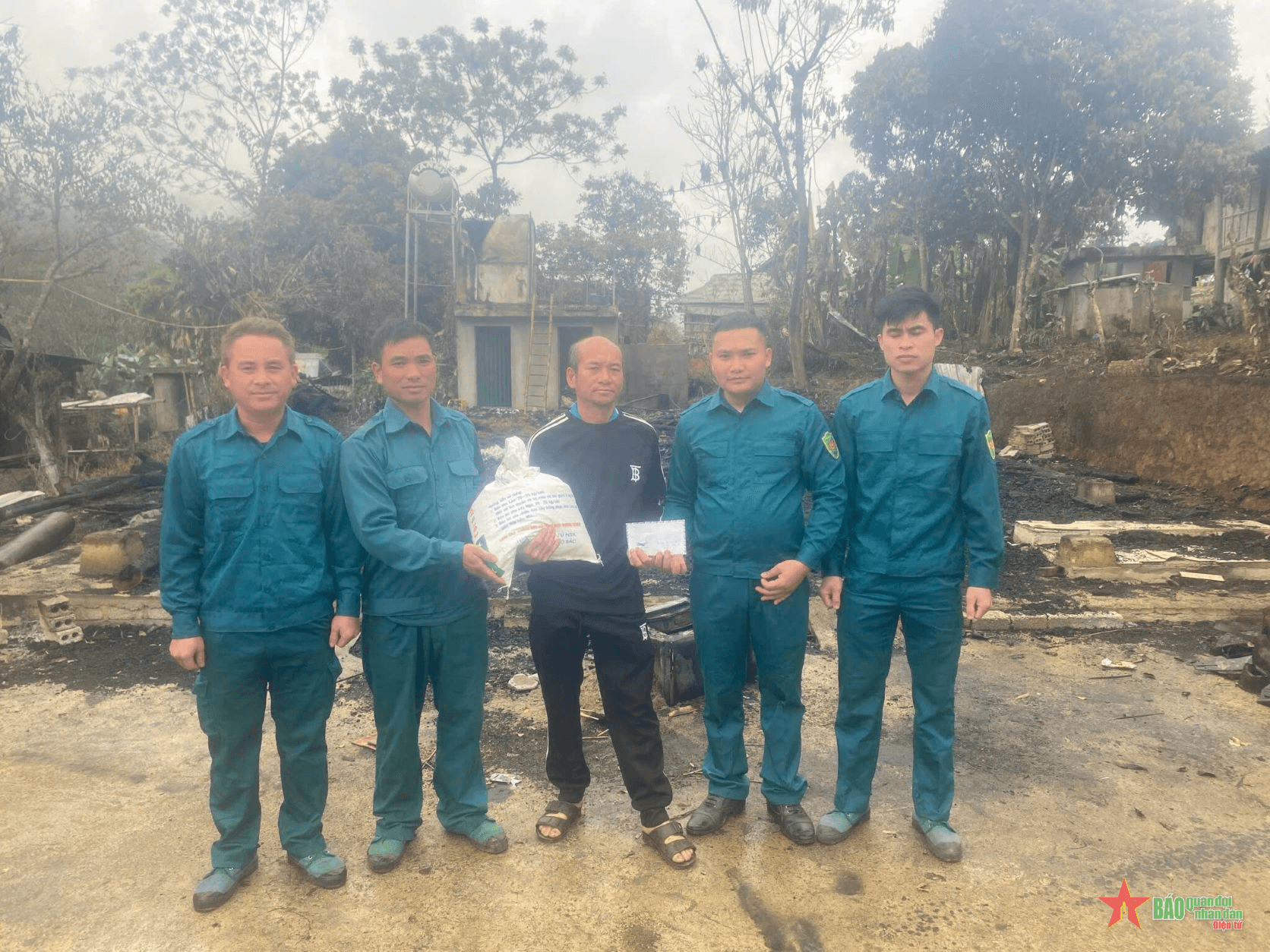 Nghệ An: Tiểu đội dân quân thường trực ở xã biên giới