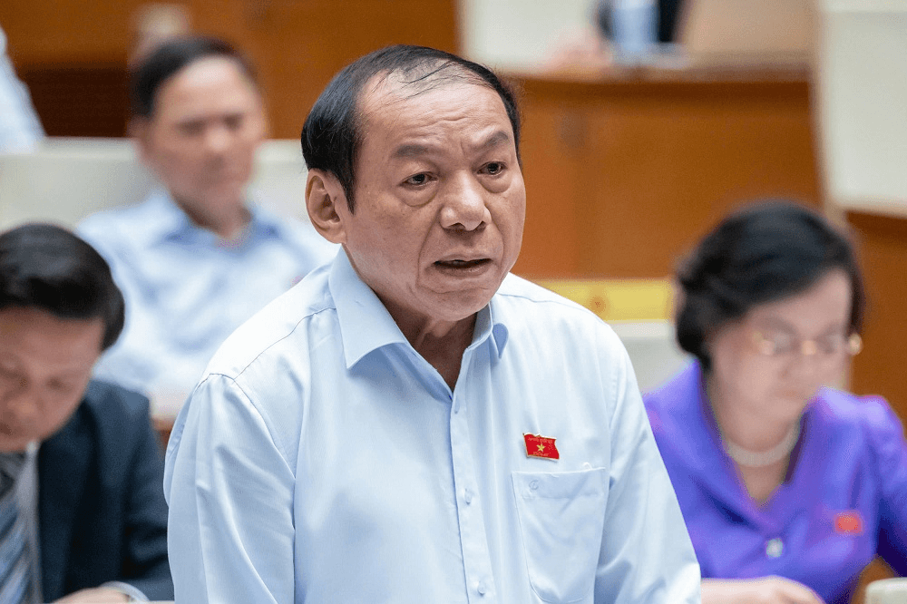 Bộ trưởng Nguyễn Văn Hùng nói về chế độ đãi ngộ đối với diễn viên, vận động viên