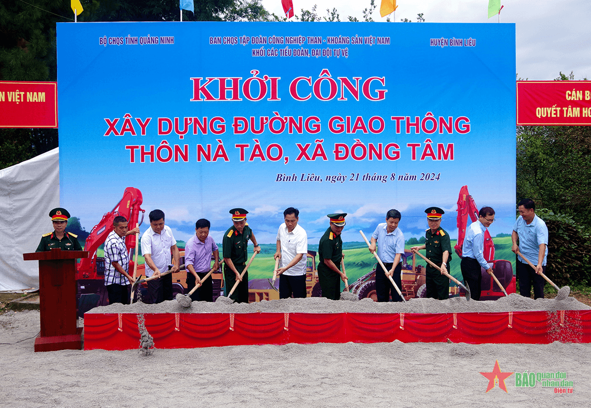 Bộ CHQS tỉnh Quảng Ninh: Phối hợp khởi công xây dựng đường giao thông thôn