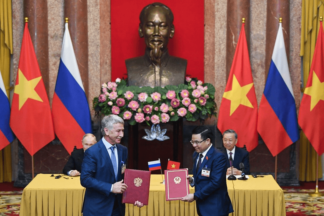 Petrovietnam và Novatek (Nga) ký kết biên bản ghi nhớ hợp tác