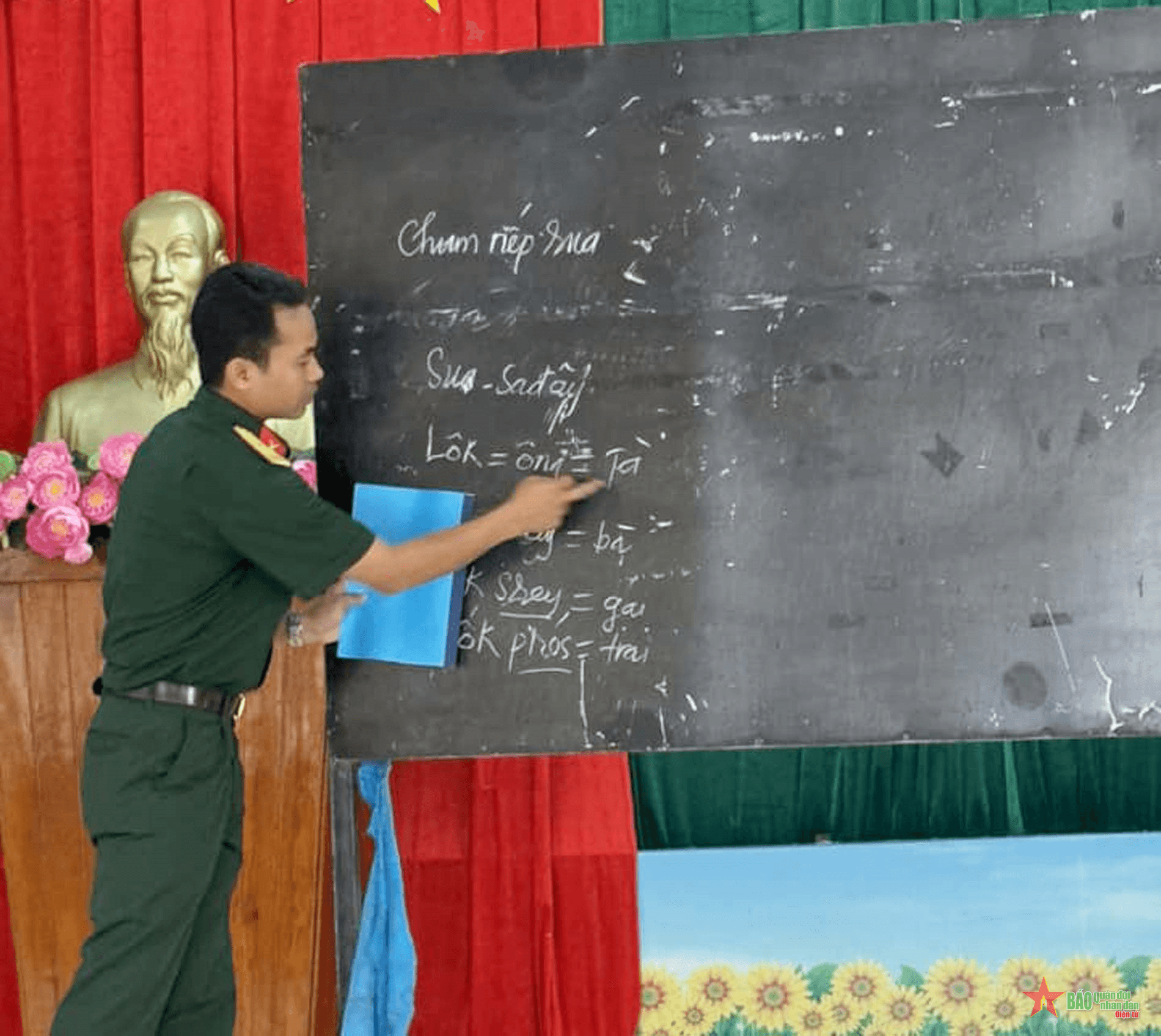Bồi dưỡng tiếng Khmer cho sĩ quan, quân nhân chuyên nghiệp