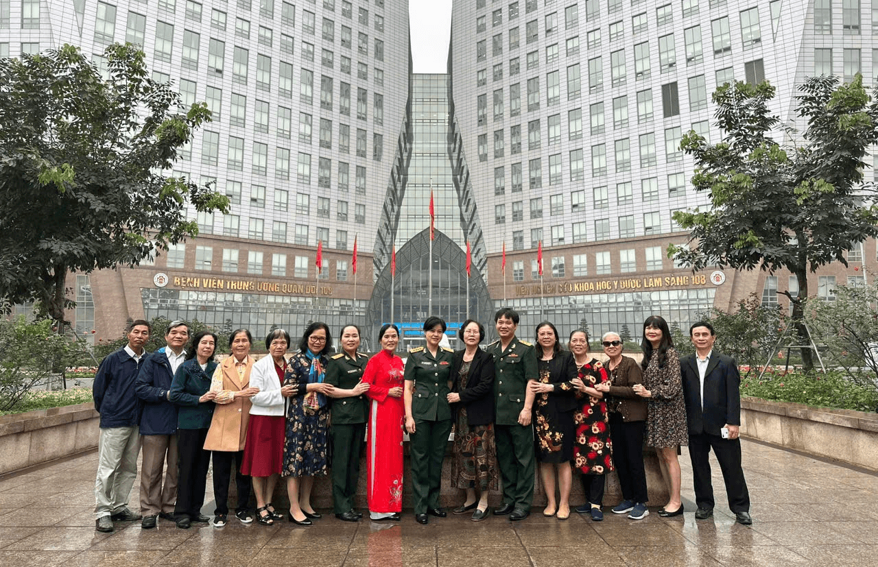 Thầy thuốc của những “nụ cười”