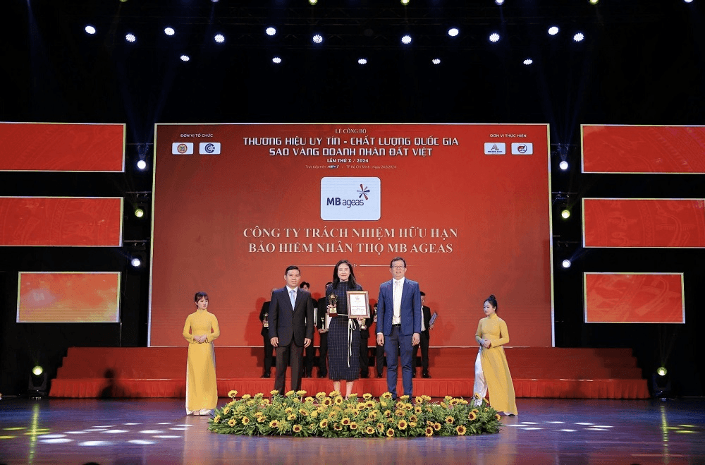 MB Ageas Life được vinh danh Top 10 Thương hiệu tiêu biểu - Chất lượng Quốc gia