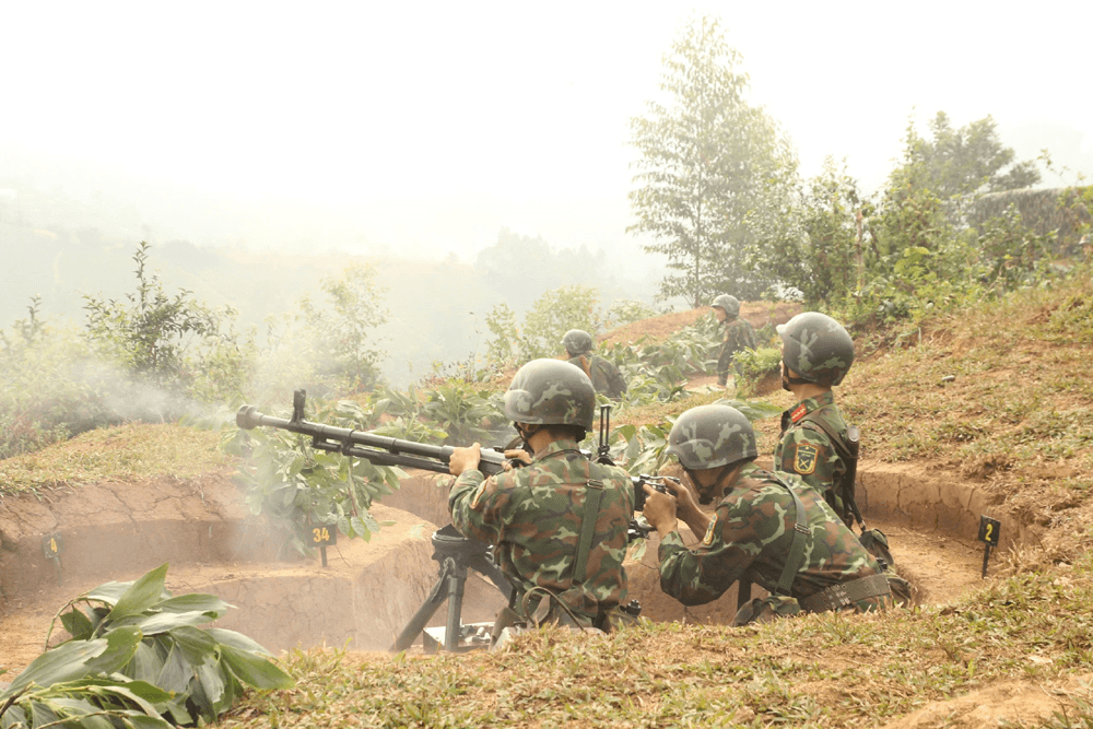 "Trận đánh" trên thao trường Động Móc
