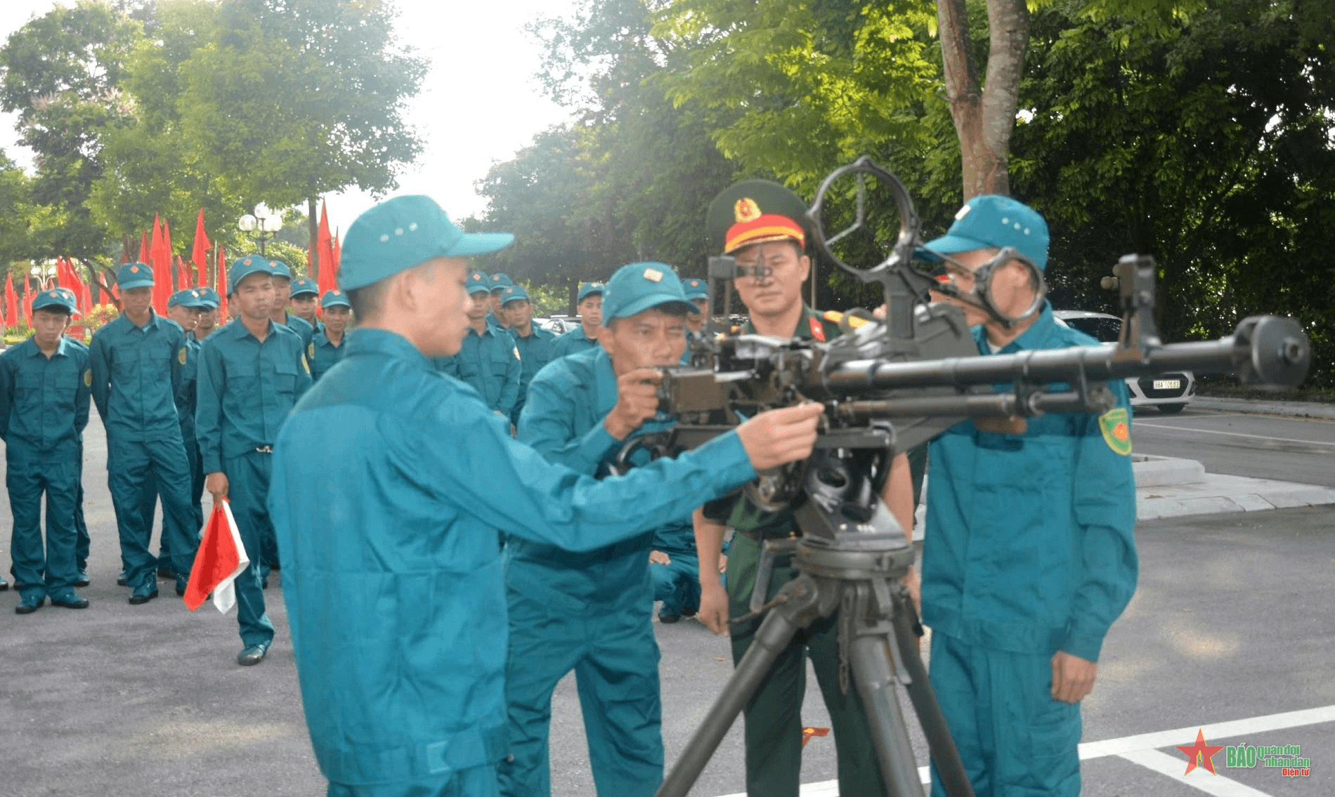 Quân khu 2 kiểm tra công tác phòng không nhân dân tại tỉnh Vĩnh Phúc