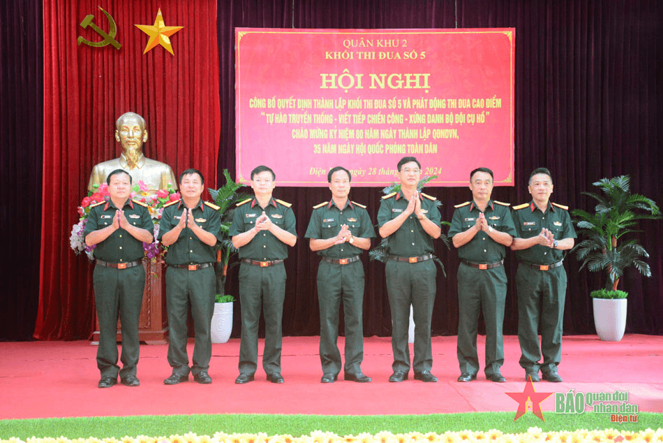 Công bố quyết định thành lập Khối thi đua số 5
