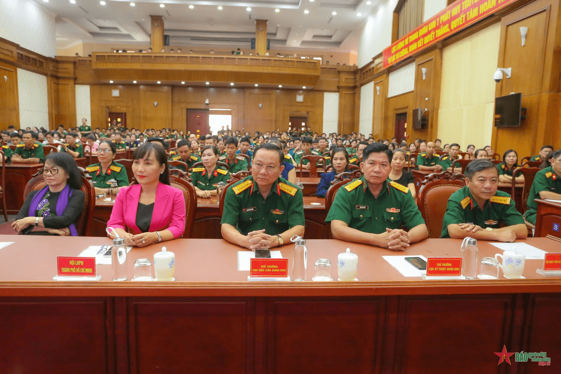 Bế mạc Liên hoan hát ru, hát dân ca lực lượng vũ trang Quân khu 7 năm 2024