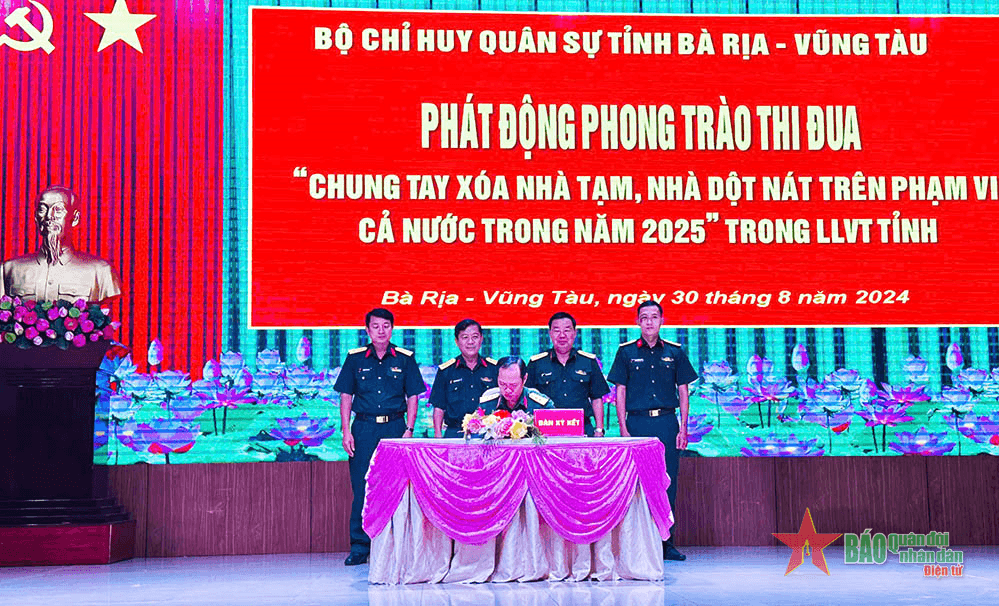 Bộ CHQS tỉnh Bà Rịa-Vũng Tàu chung tay xóa nhà tạm, nhà dột nát