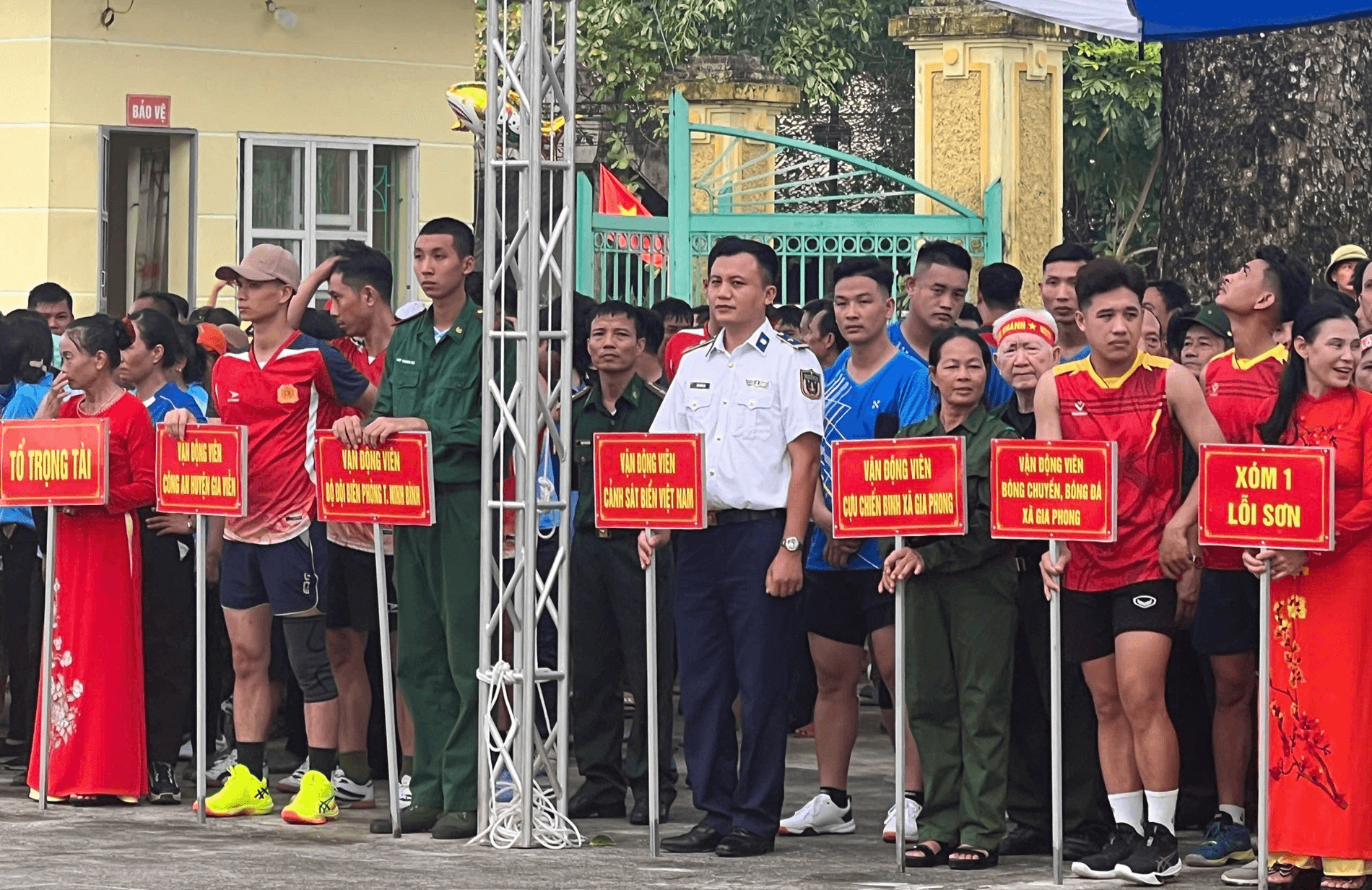 Cảnh sát biển Việt Nam: Giao lưu thể thao thắt chặt tình đoàn kết quân dân