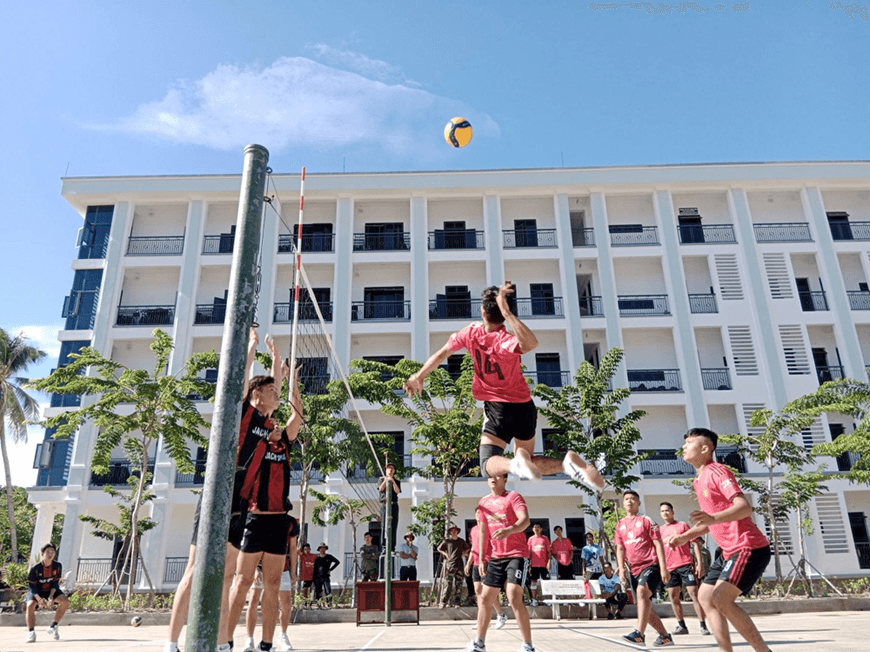 Trường Sĩ quan Thông tin sôi nổi các hoạt động chào mừng kỷ niệm Ngày Quốc khánh 2-9