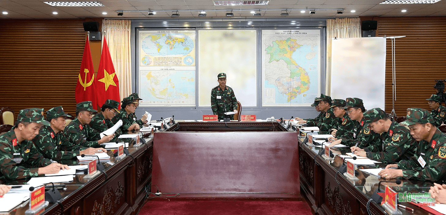 Quân khu 1 tổ chức diễn tập chỉ huy tham mưu 1 bên 2 cấp trên bản đồ