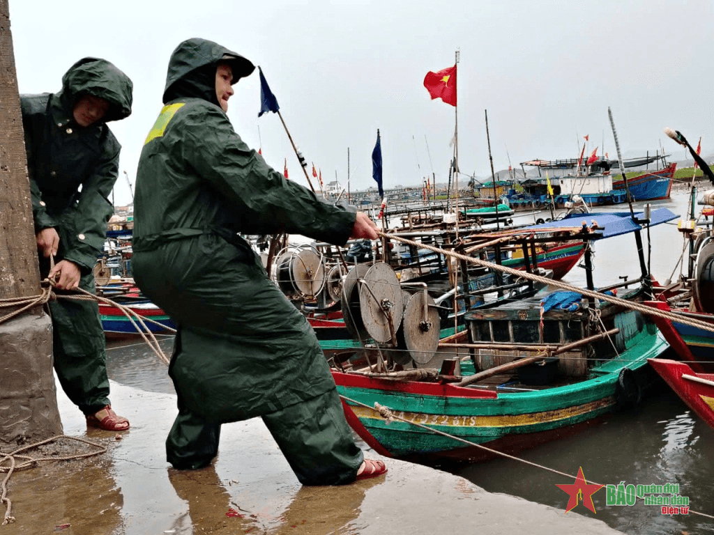 Bộ đội Biên phòng tỉnh Nghệ An kiểm tra công tác ứng phó bão số 3