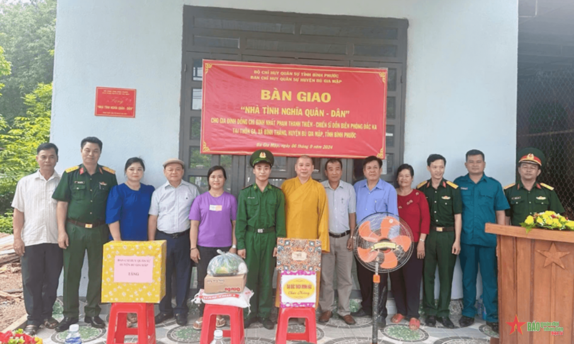 Bình Phước bàn giao nhà “Tình nghĩa quân - dân” tặng gia đình chiến sĩ khó khăn