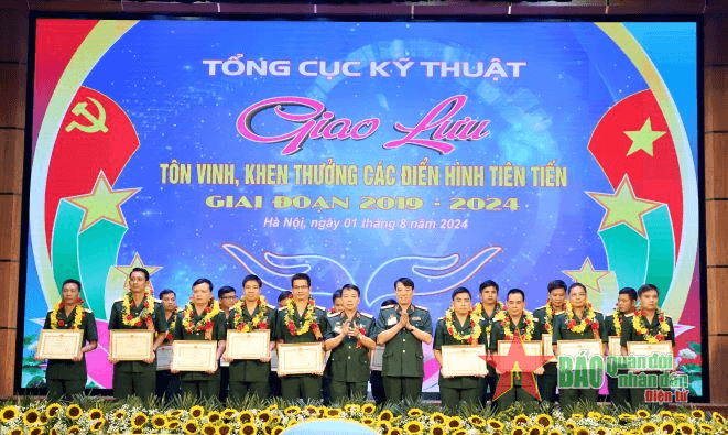 Nâng cao năng lực lãnh đạo, sức chiến đấu của tổ chức cơ sở đảng ở Đảng bộ Tổng cục Kỹ thuật