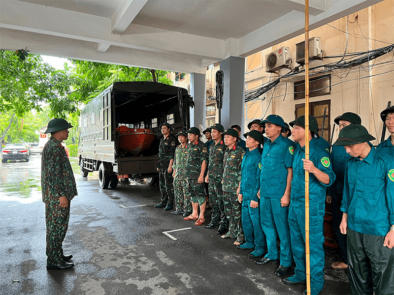 Bộ tư lệnh Thủ đô Hà Nội phối hợp chặt chẽ xử lý các sự cố do bão tại 30 quận, huyện, thị xã