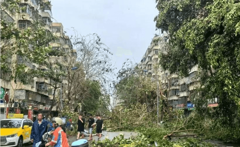 Trung Quốc: Siêu bão Yagi khiến 3 người chết và 95 người bị thương