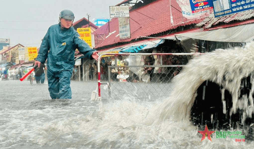 Chống ngập cục bộ trong mùa mưa bão