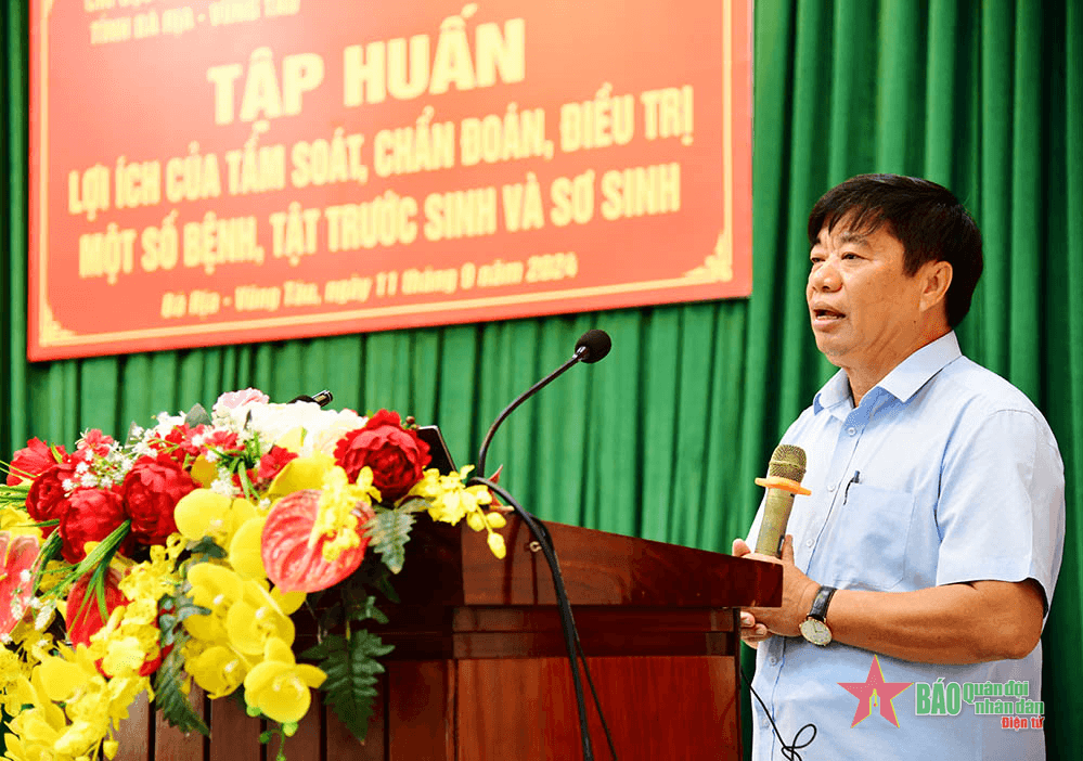 Hải đoàn Biên phòng 18 phối hợp tập huấn kiến thức y tế
