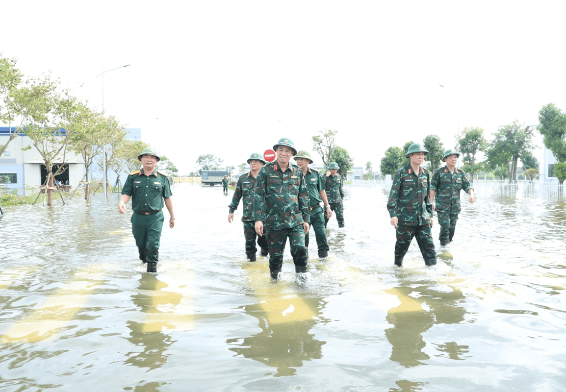 Kiểm tra công tác phòng chống ngập úng tại Nhà máy Z117