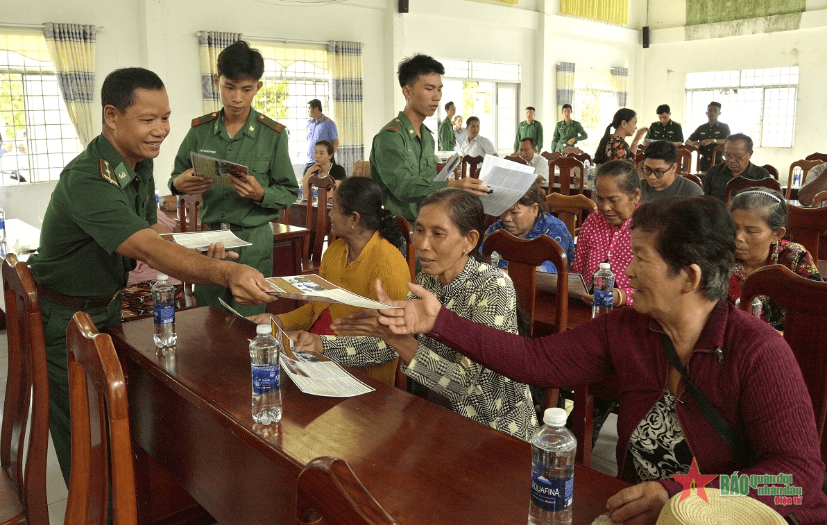 Bộ đội Biên phòng tỉnh Kiên Giang tuyên truyền phòng, chống IUU

​