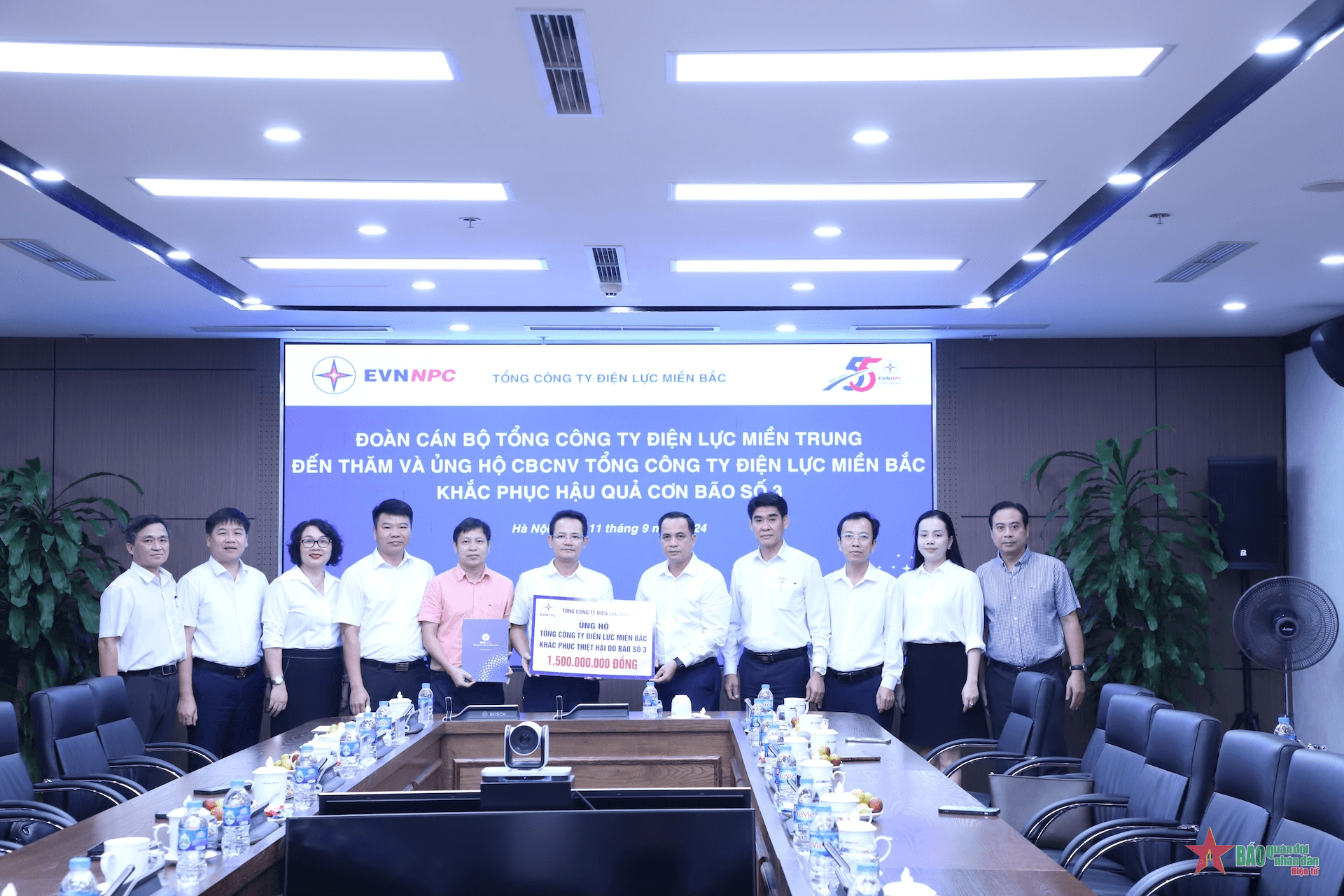 Chung tay cùng ngành điện miền Bắc khắc phục cơn bão số 3