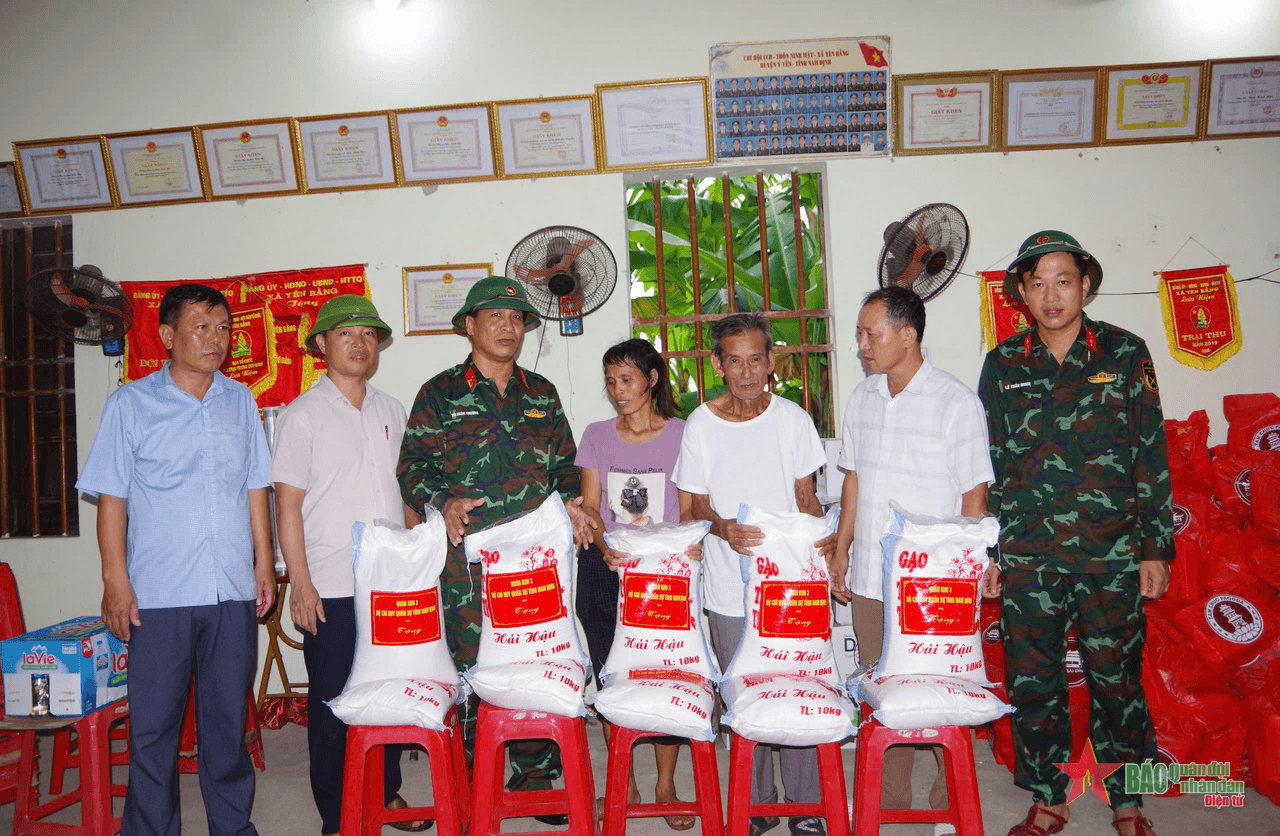Nam Định: Tập trung khắc phục hậu quả sau bão giúp cuộc sống người dân ổn định trở lại