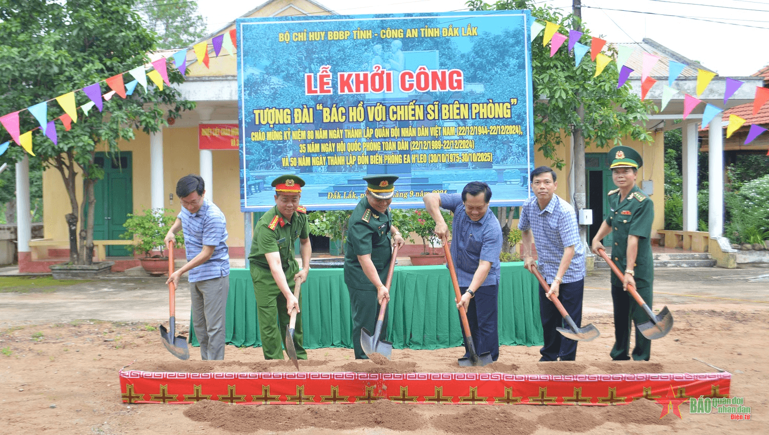 Bộ đội Biên phòng và Công an tỉnh Đắk Lắk khởi công xây dựng tượng đài “Bác Hồ với chiến sĩ Biên phòng”
