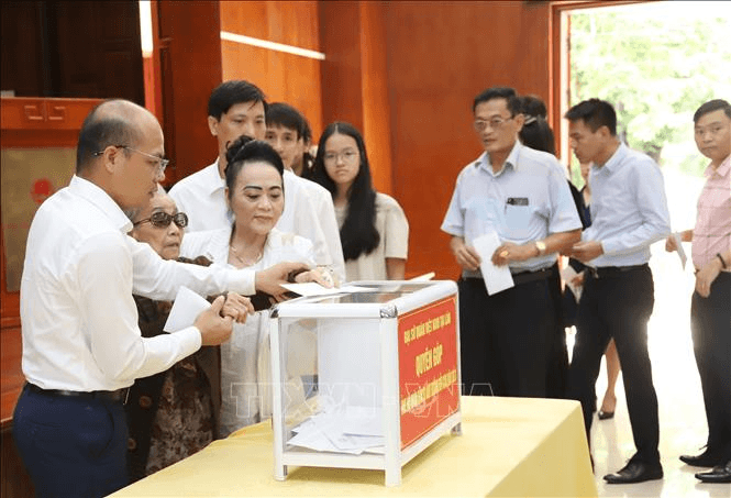 Đại sứ quán Việt Nam tại Lào phát động quyên góp ủng hộ người dân vùng bão lũ ở Việt Nam và Lào