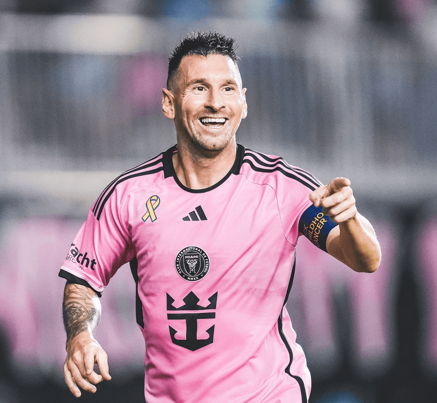 Messi tỏa sáng rực rỡ trong ngày tái xuất