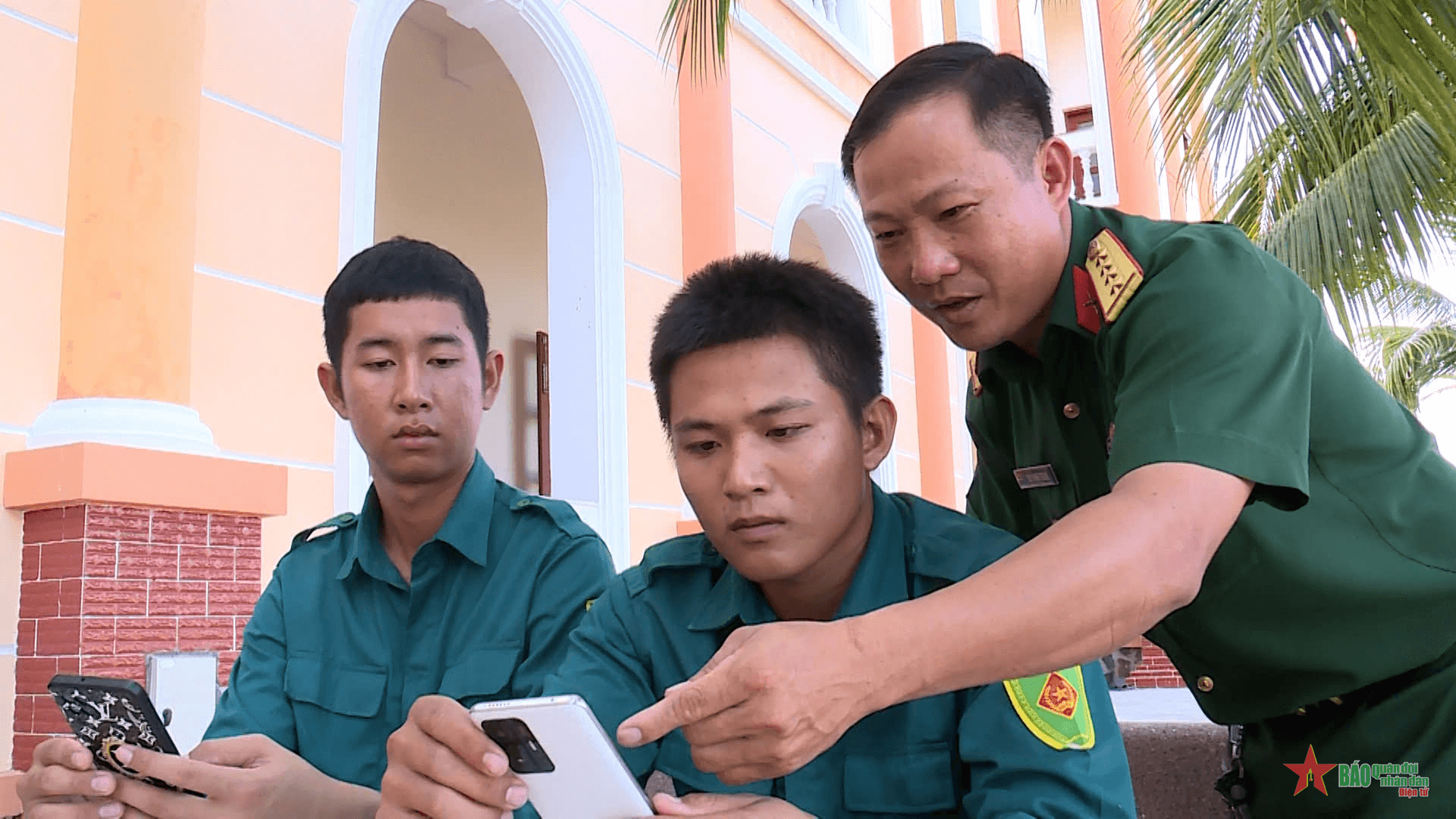 Cà Mau: Tích cực đấu tranh với các thông tin xấu, độc trên không gian mạng