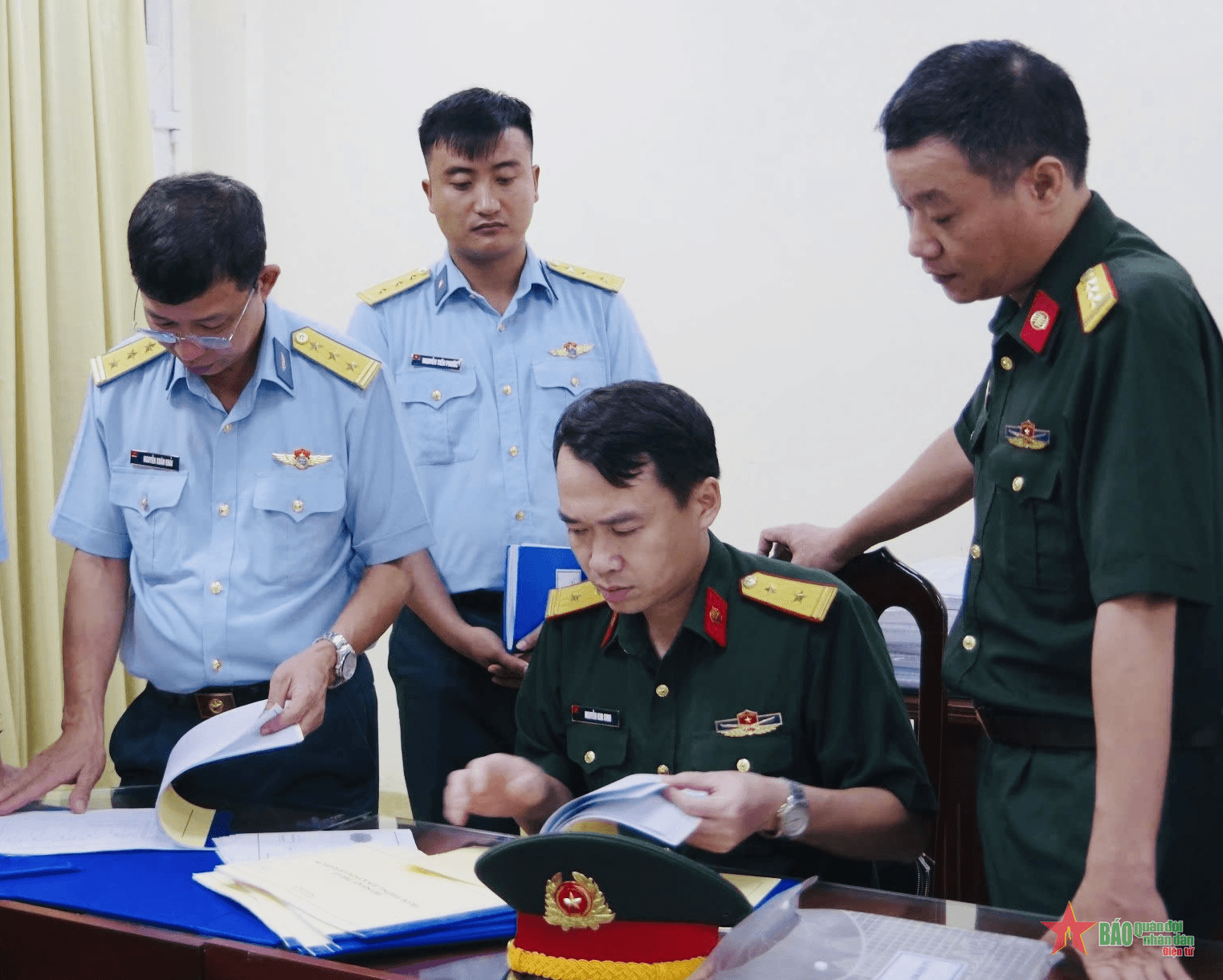 Binh chủng Thông tin Liên lạc kiểm tra toàn diện công tác thông tin liên lạc tại Sư đoàn 365
